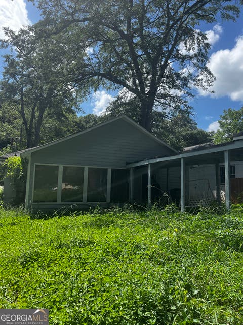 Photo of 619 S Evelyn Place NW, Atlanta, GA 30318 (MLS # 10819214)