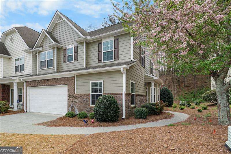 331 FRANKLIN LN