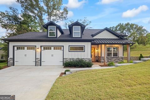 A home in Dahlonega