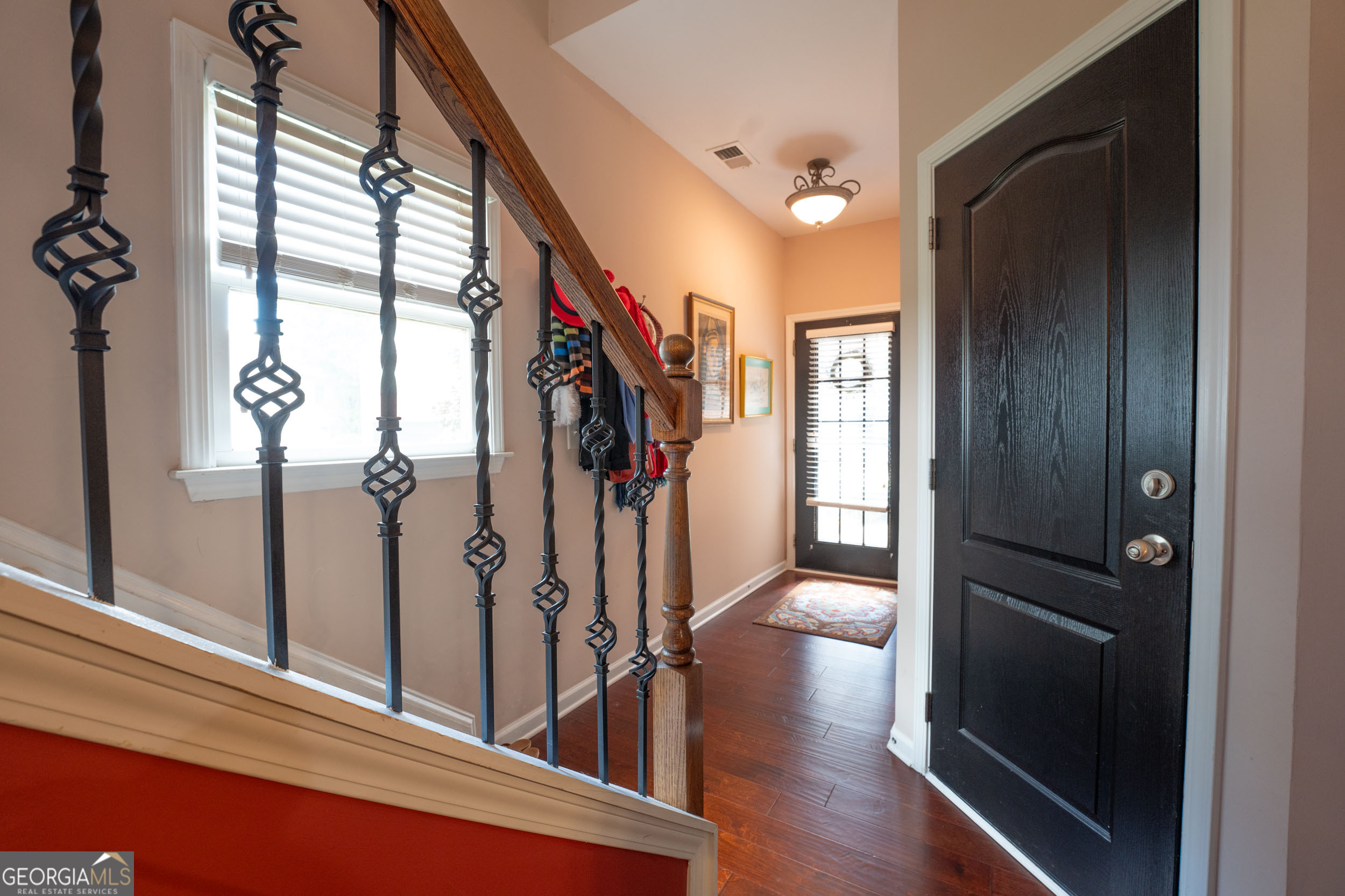 1665 Oakbrook Lake DR