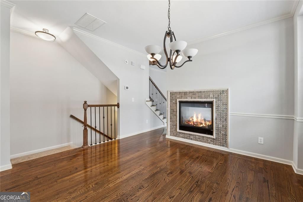 1278 Discover Green Lane LN 7