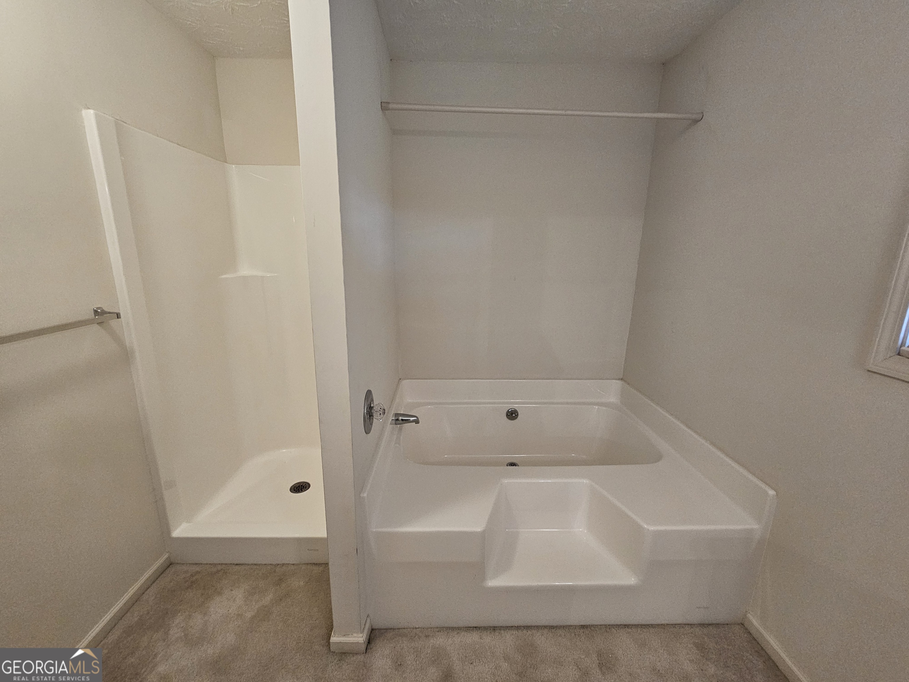 Snellville, Georgia 30039, United States, 3 Bedrooms Bedrooms, ,2 BathroomsBathrooms,Residential,Active,80529