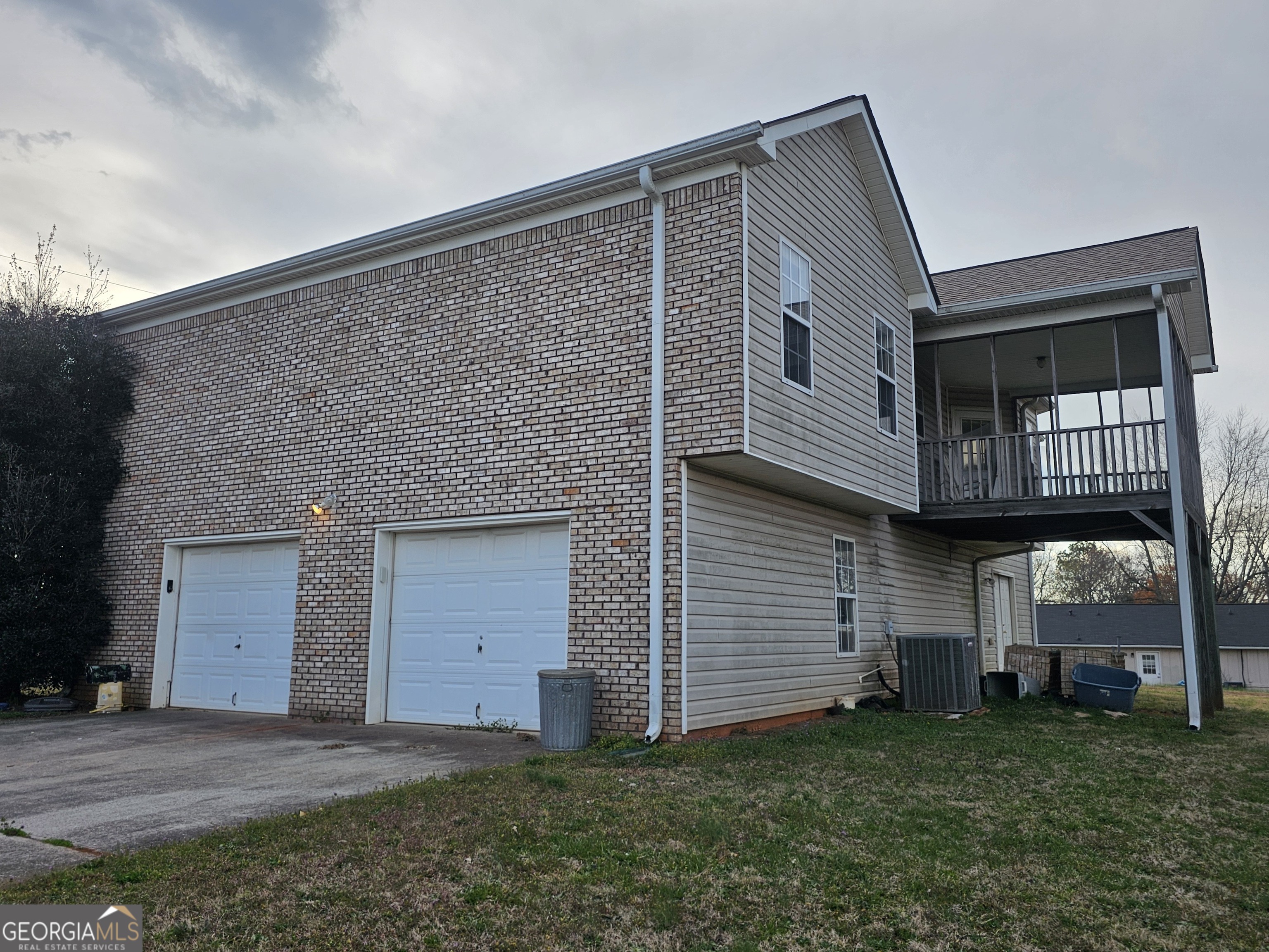 Snellville, Georgia 30039, United States, 3 Bedrooms Bedrooms, ,2 BathroomsBathrooms,Residential,Active,80529