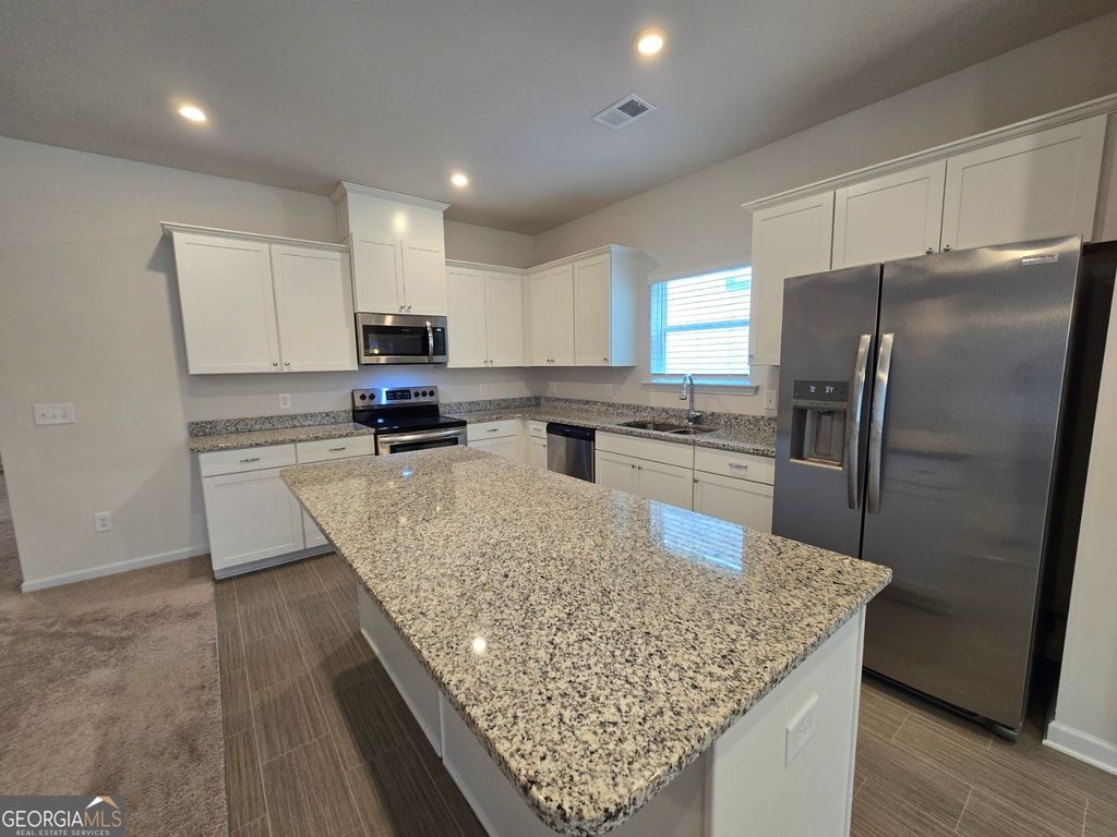 Photo of 82 Royal Oak Drive NE, Rome, GA 30165 (MLS # 10636123)