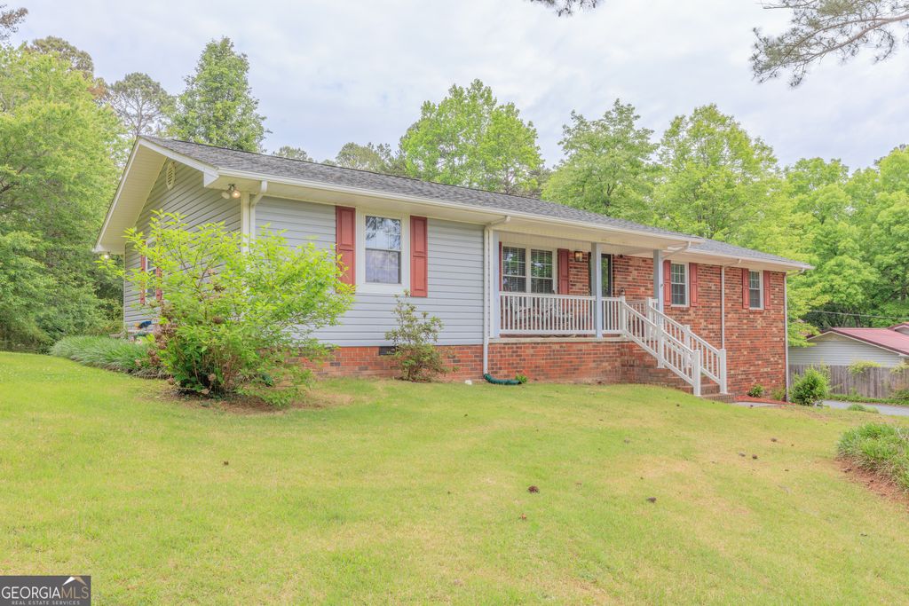 Photo of 69 Morningside Drive, LaFayette, GA 30728 (MLS # 10762366)