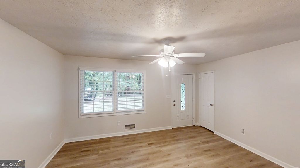 Photo of 5574 Oak Grove Drive, Acworth, GA 30102 (MLS # 10677797)