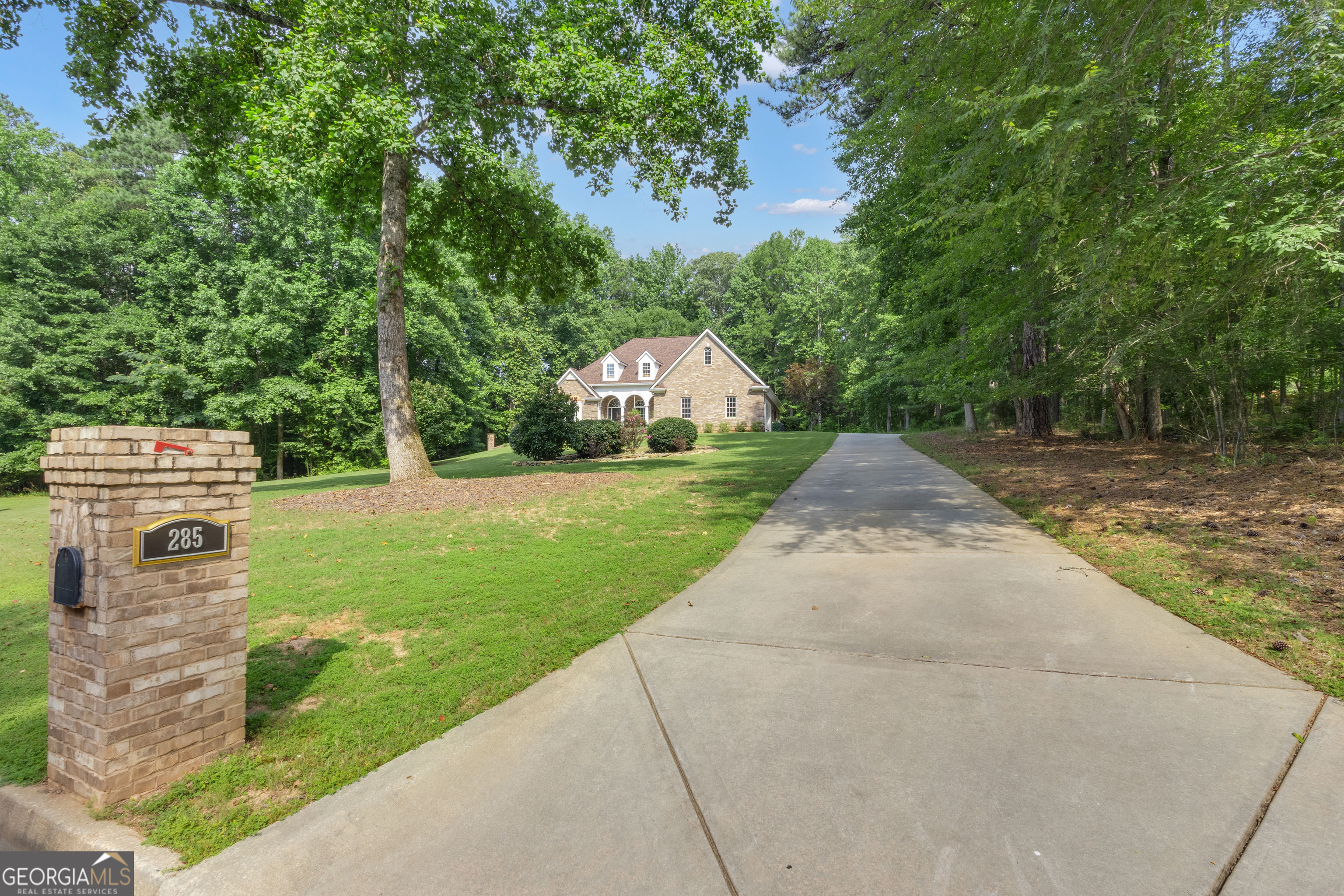 285 Acton DR