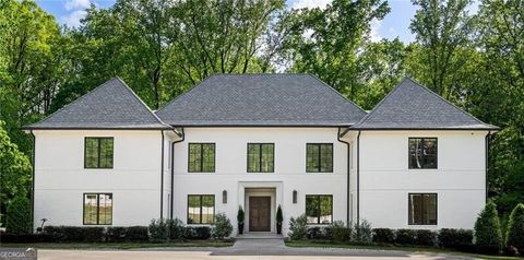 Photo of 5260 Long Island Drive NW, Atlanta, GA 30327 (MLS # 10673526)