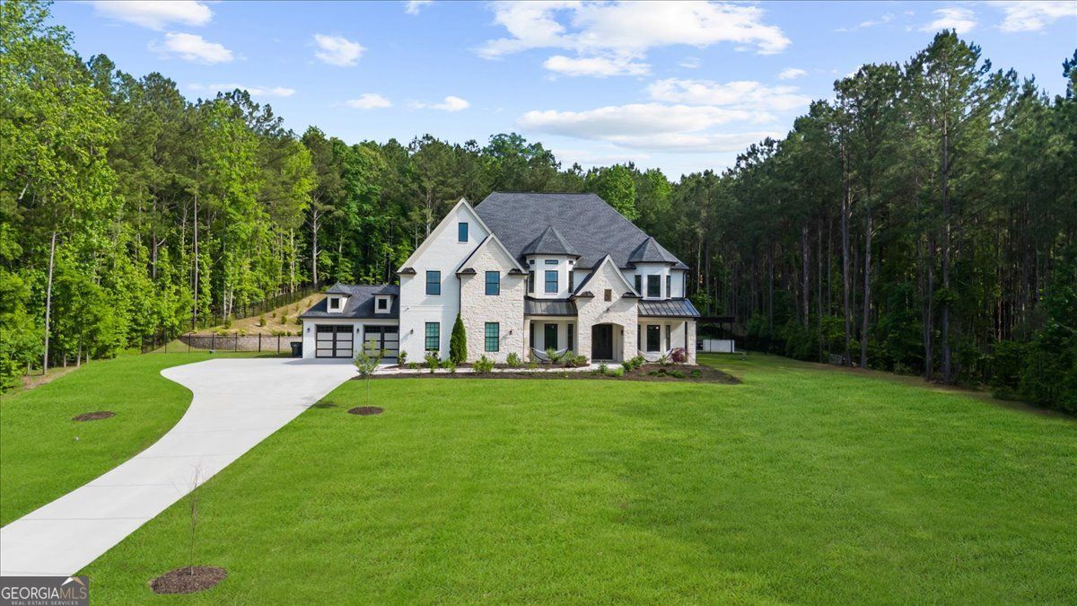 2400 Worth AVE