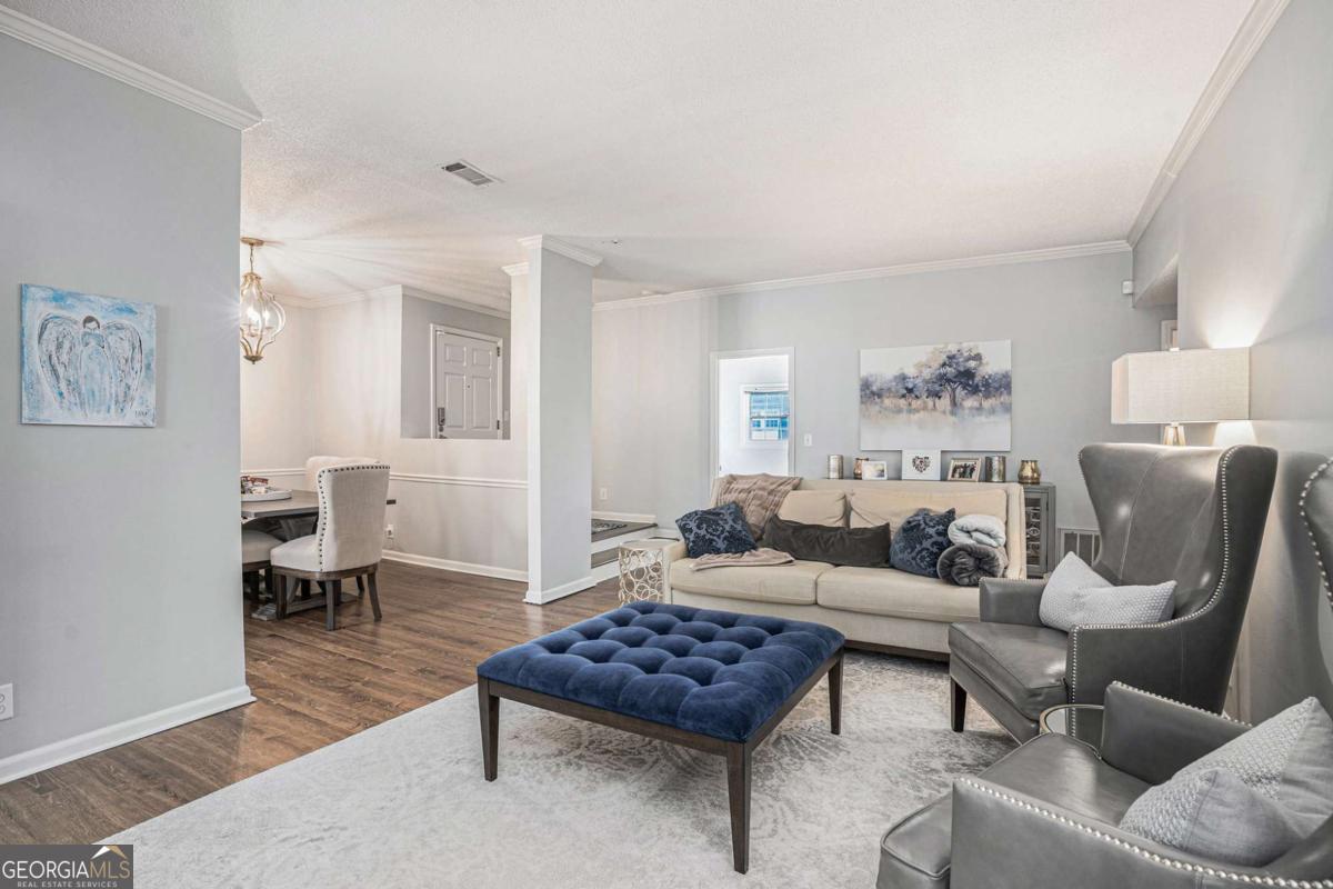 5245 Chemin de Vie, Atlanta, GA, 30342