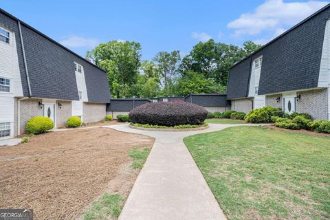 5245 Chemin De Vie Sandy Springs GA 30342