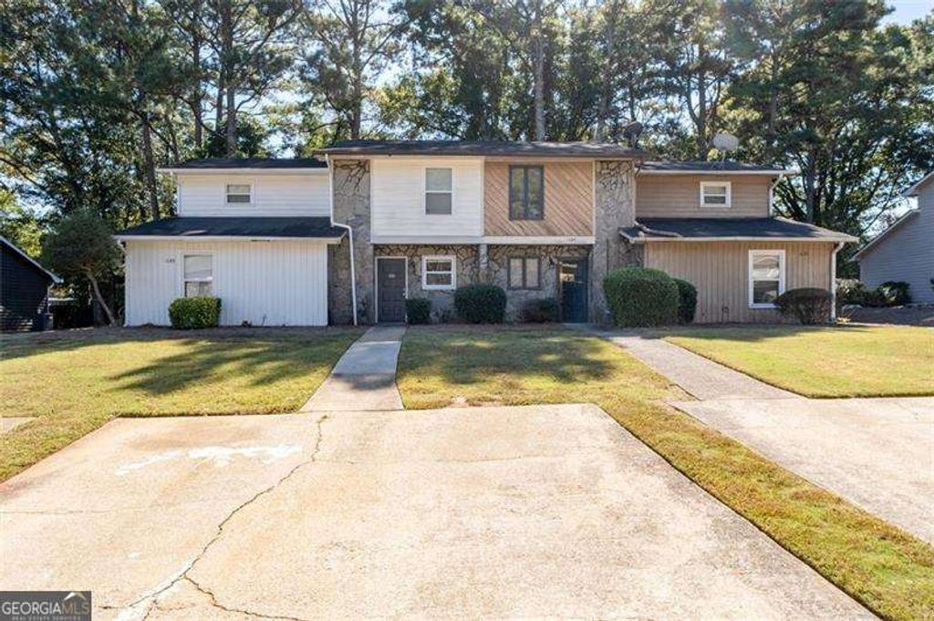 Photo of 1686 Wynndowne Trail SE, Smyrna, GA 30080 (MLS # 10669468)