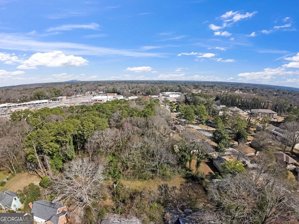 Photo of 2076 Windy Hill Road, Decatur, GA 30032 (MLS # 10654717)