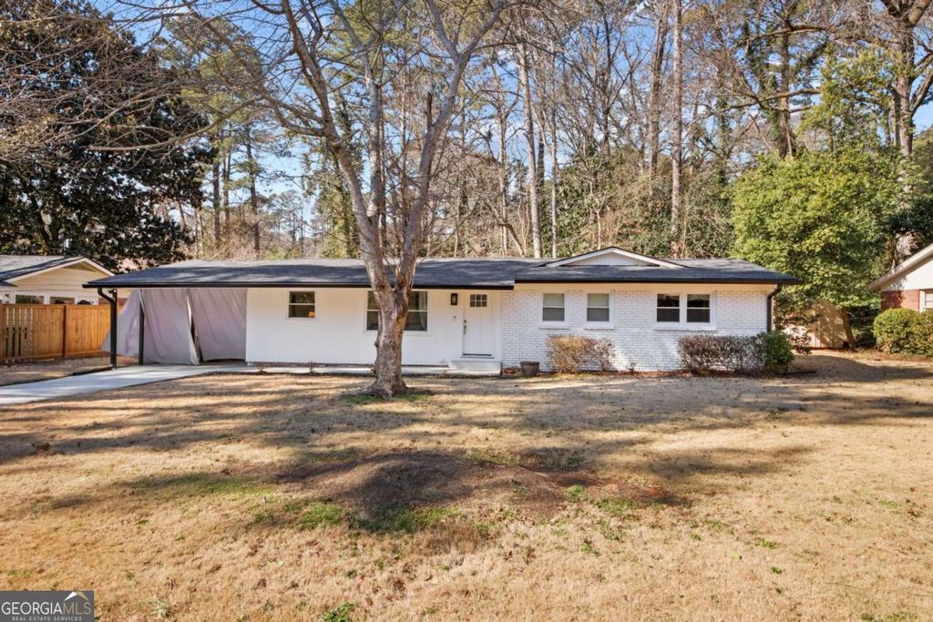 Photo of 310 Brook Drive, Atlanta, GA 30328 (MLS # 10685273)