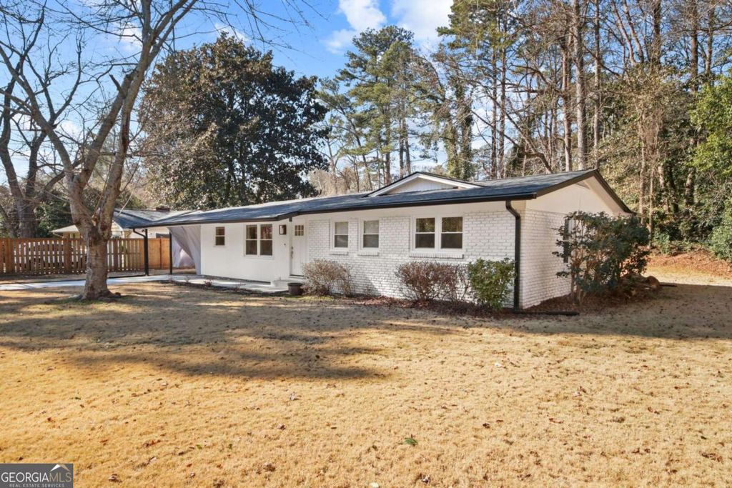Photo of 310 Brook Drive, Atlanta, GA 30328 (MLS # 10685273)