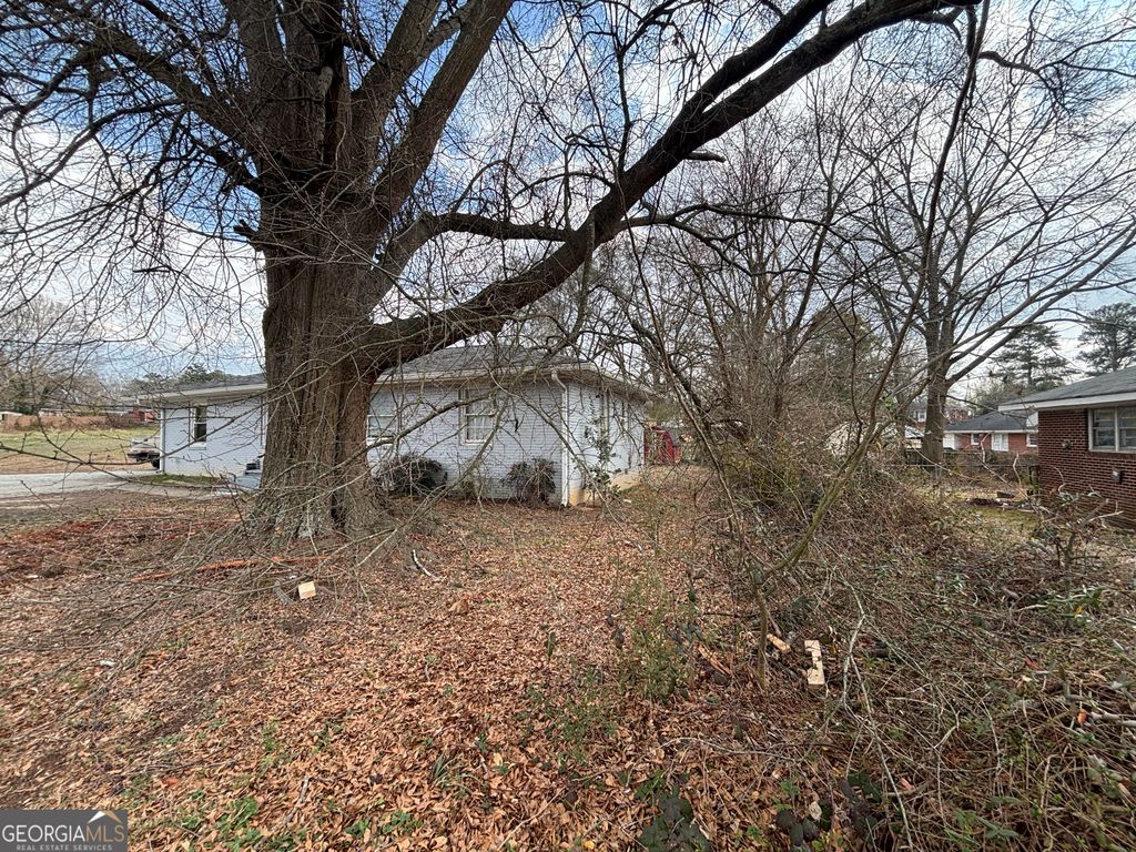 Photo of 1899 Austell Road SW, Marietta, GA 30008 (MLS # 10695162)