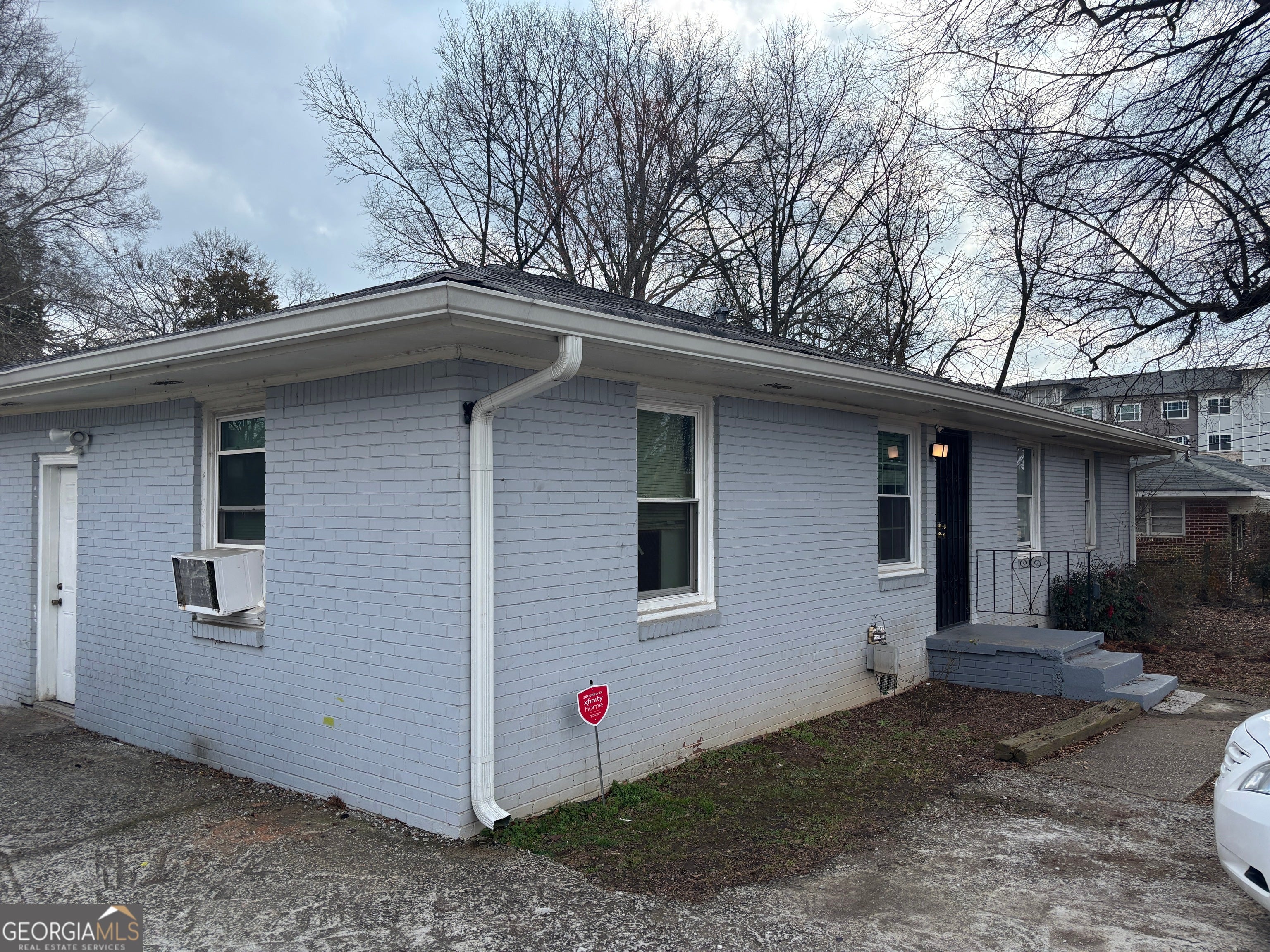 1899 Austell RD SW