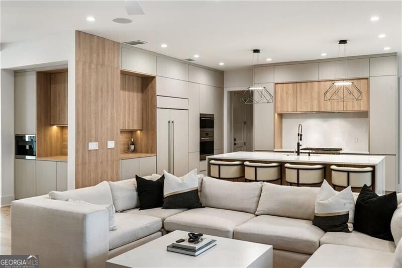 Downtown Alpharetta - Residential