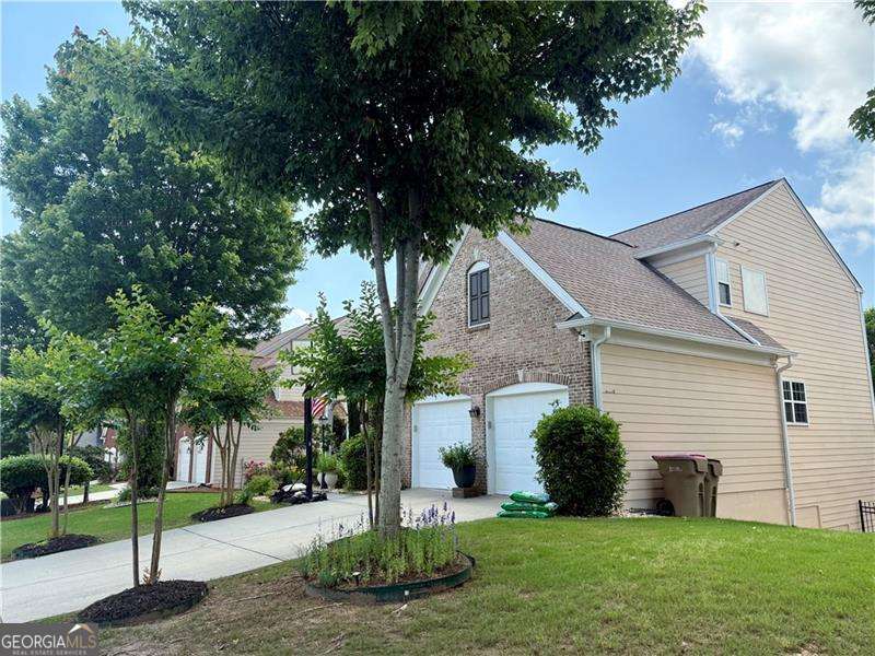 585 Marylebone DR