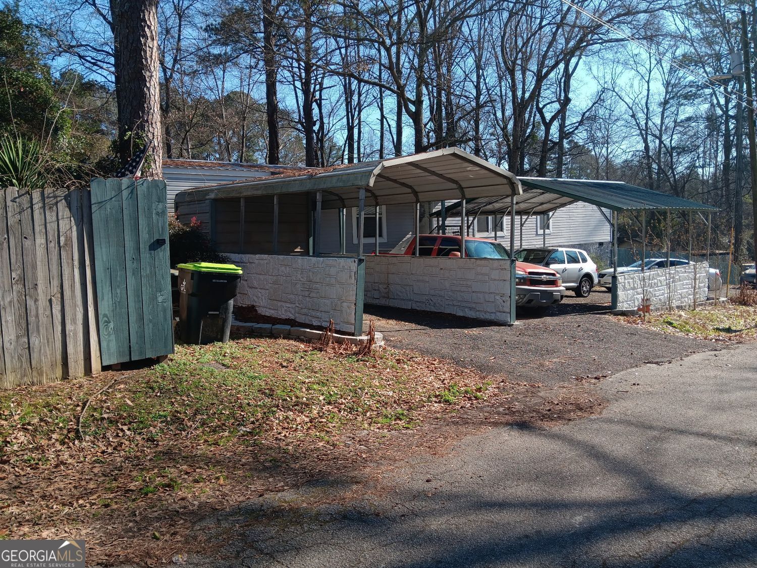 2623 Pineridge DR