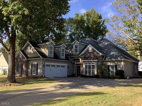 Photo of 51 Ashley Oaks Trail, Rome, GA 30165 (MLS # 20079018) Photo of 51 Ashley Oaks Trail, Rome, GA 30165 (MLS # 20079018)