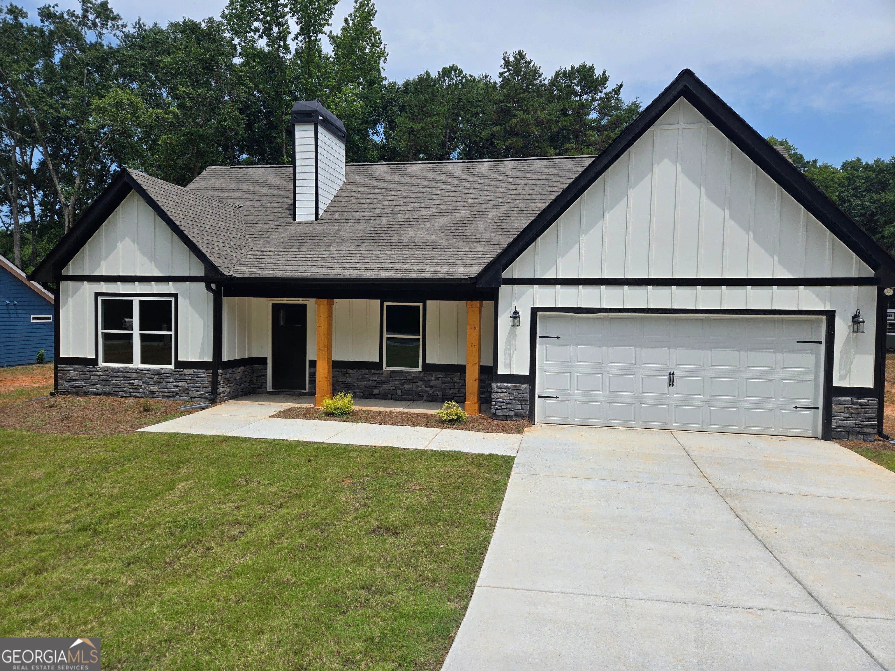 656 Highland AVE