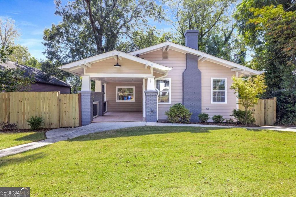 Photo of 201 Adair Avenue SE, Atlanta, GA 30315 (MLS # 10724185)