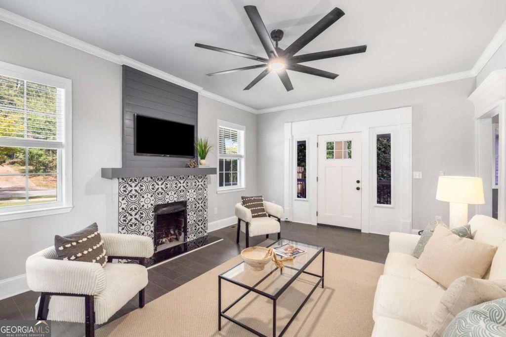 Photo of 201 Adair Avenue SE, Atlanta, GA 30315 (MLS # 10724185)