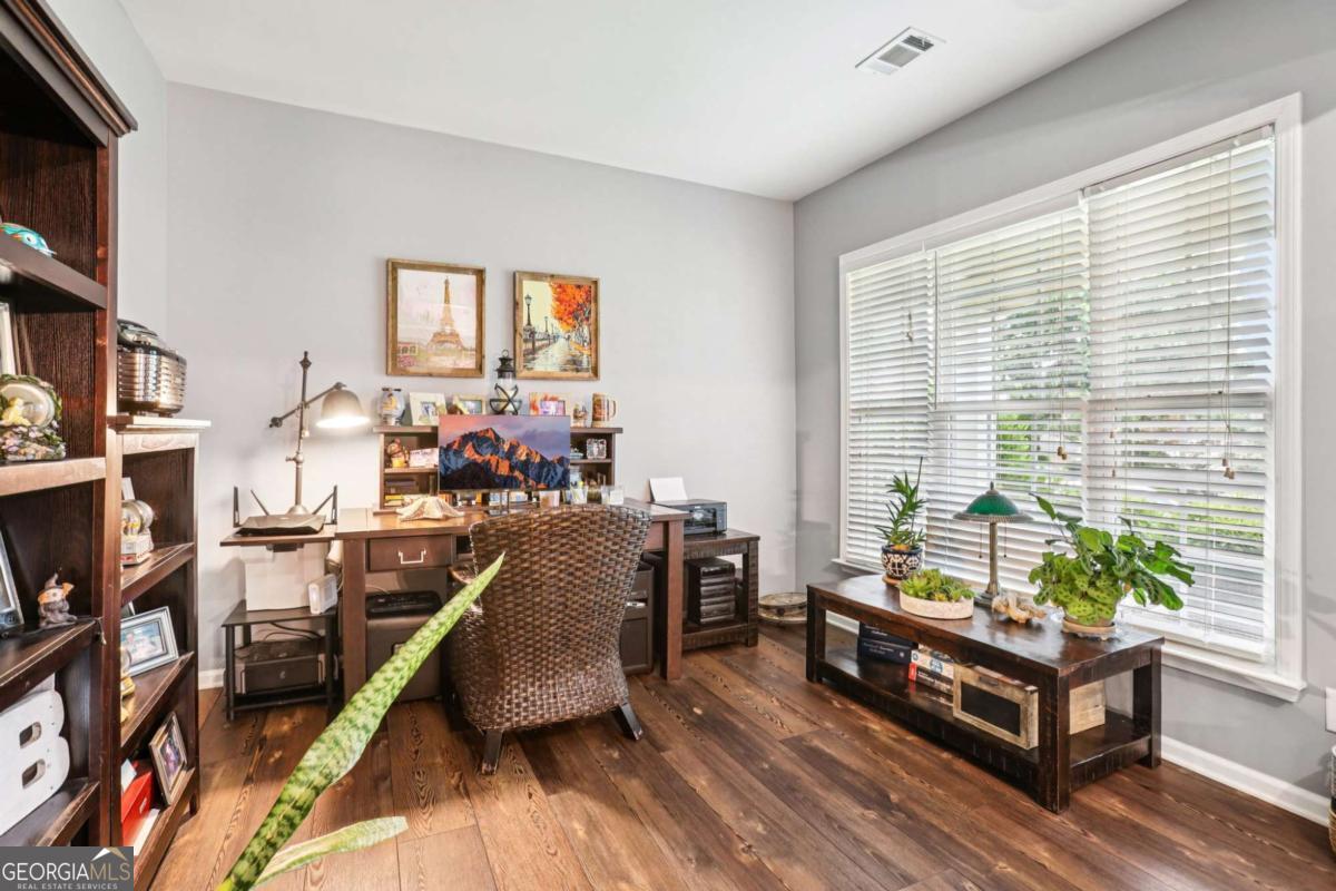 2435 Vistoria DR