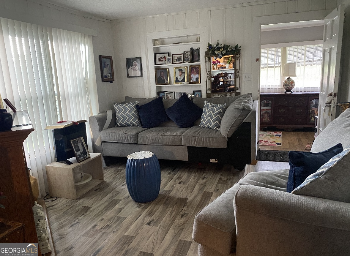 1157 Rocky Creek RD