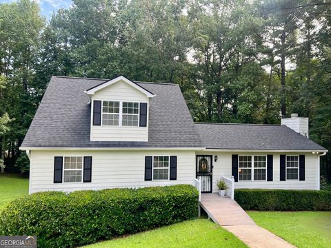 4723 Tisha CT SW Lilburn GA 30047