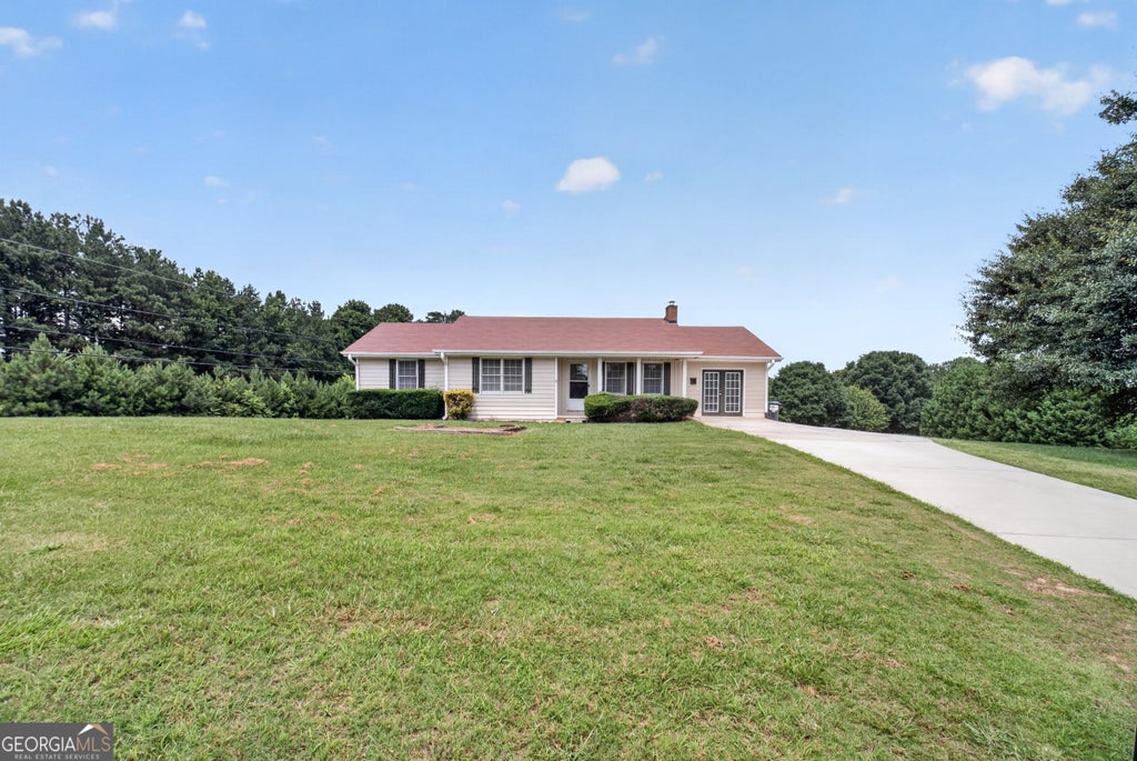 Photo of 2591 Doc Hughes Road, Buford, GA 30519 (MLS # 10796320)