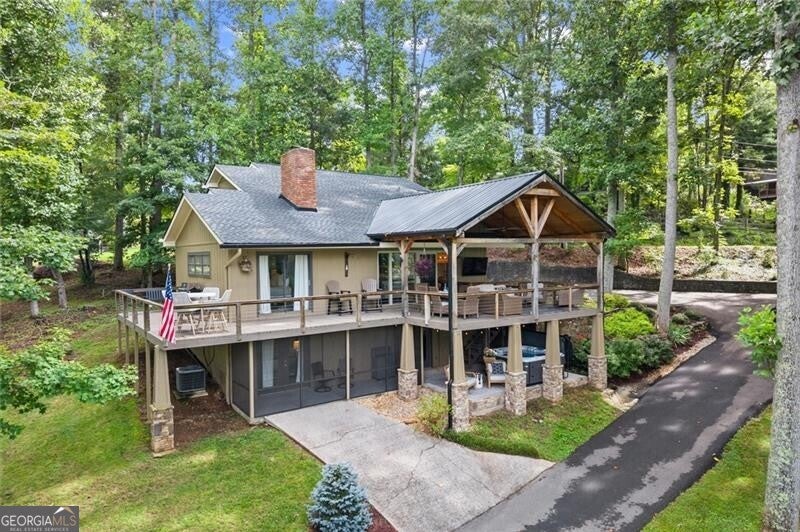 3755 Woods Creek DR