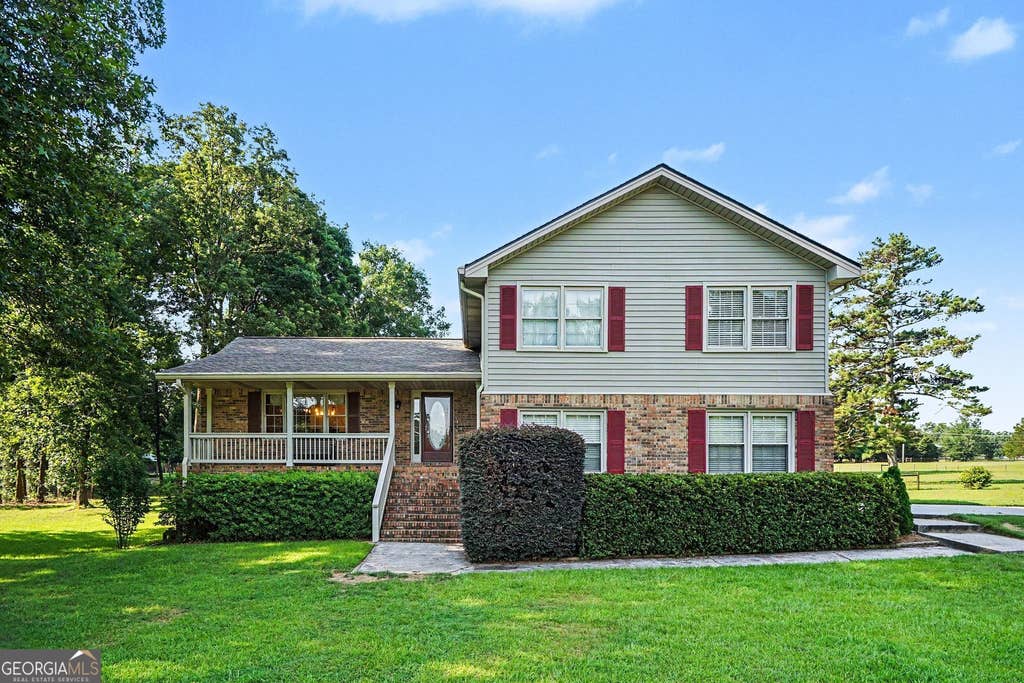 Photo of 740 Smyrna Road SW, Conyers, GA 30094 (MLS # 10785412)