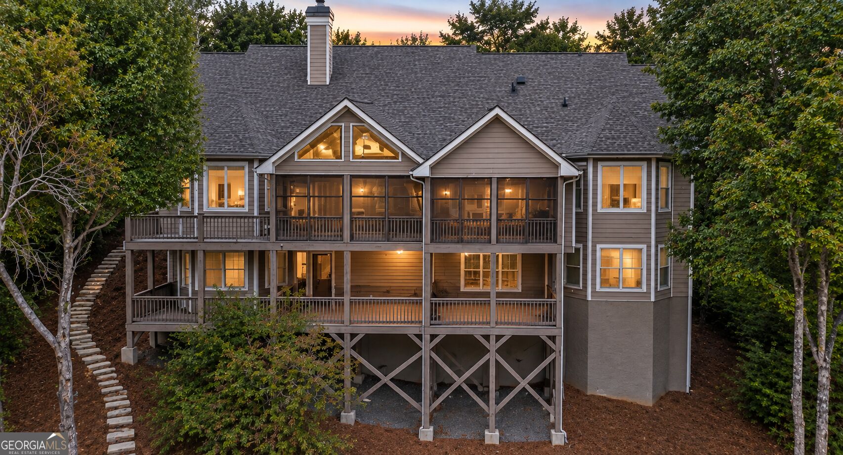188 Bluestern DR SE
