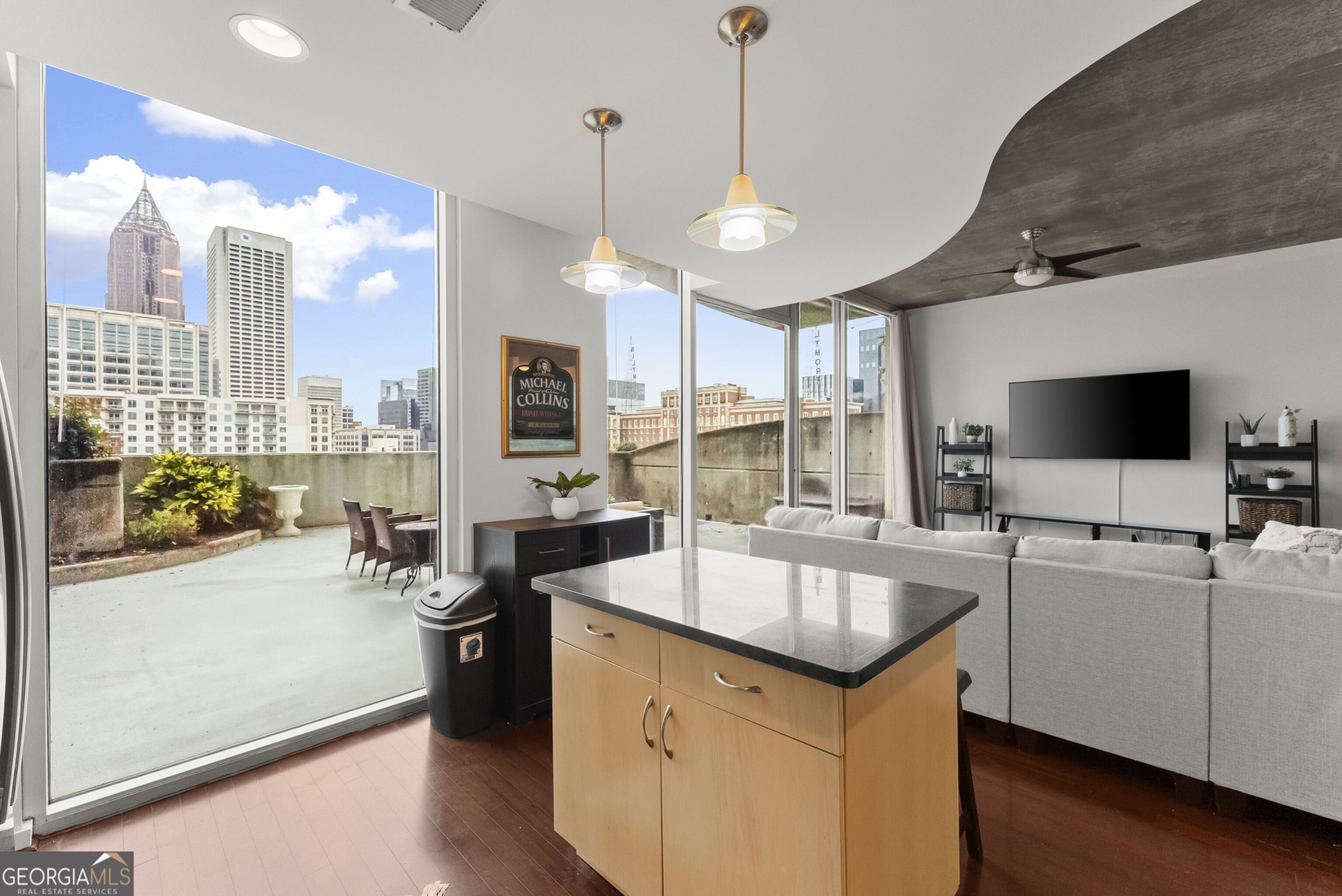 860 Peachtree ST NE 712
