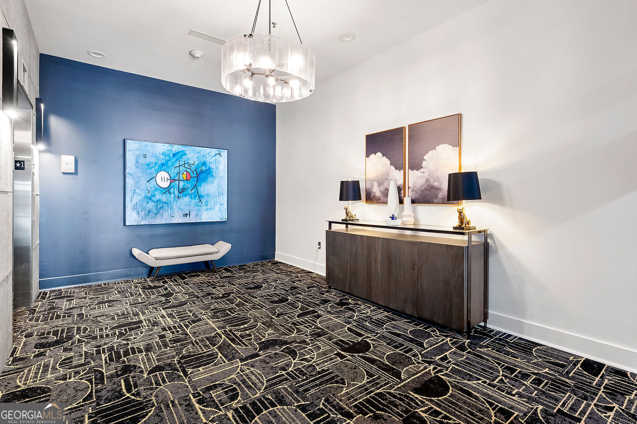 260 N. 18th ST UNIT 10326
