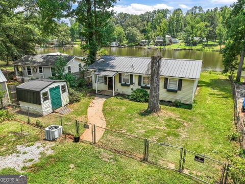 Photo of 178 Southern Shores Road, Jackson, GA 30233 (MLS # 10813649)