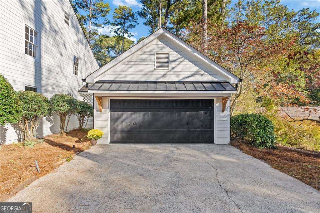 2915 Sope Creek DR