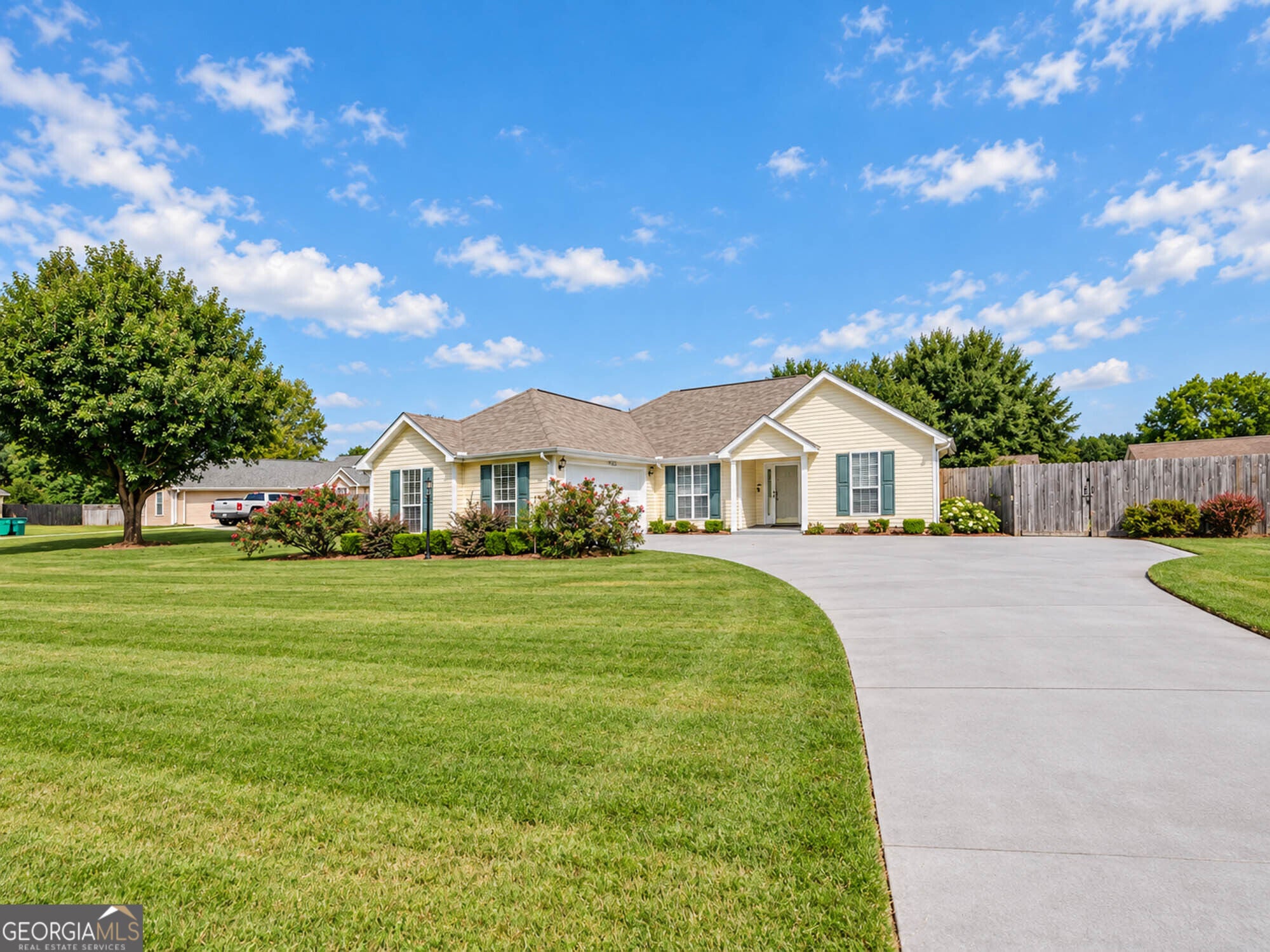 133 Darin DR