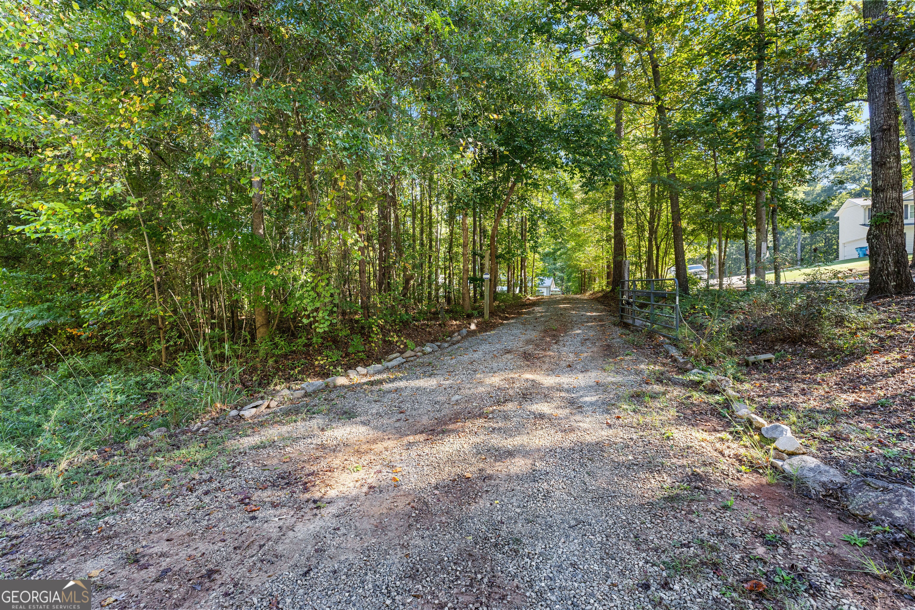 239 Fenner RD