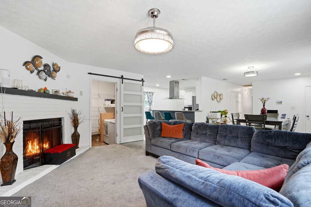 Photo of 405 King Arthur Court, Jonesboro, GA 30236 (MLS # 10785927)