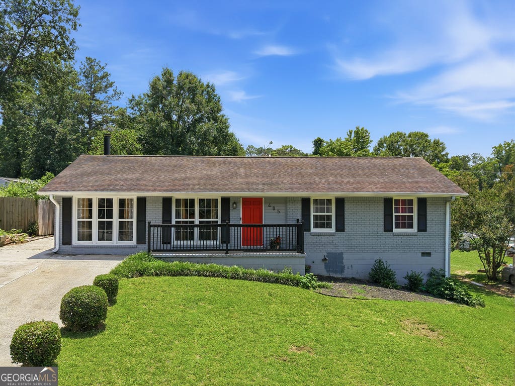 Photo of 405 King Arthur Court, Jonesboro, GA 30236 (MLS # 10785927)