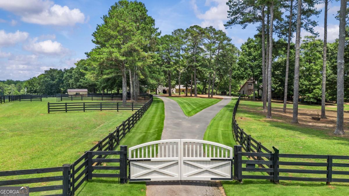 3701 Little River RD