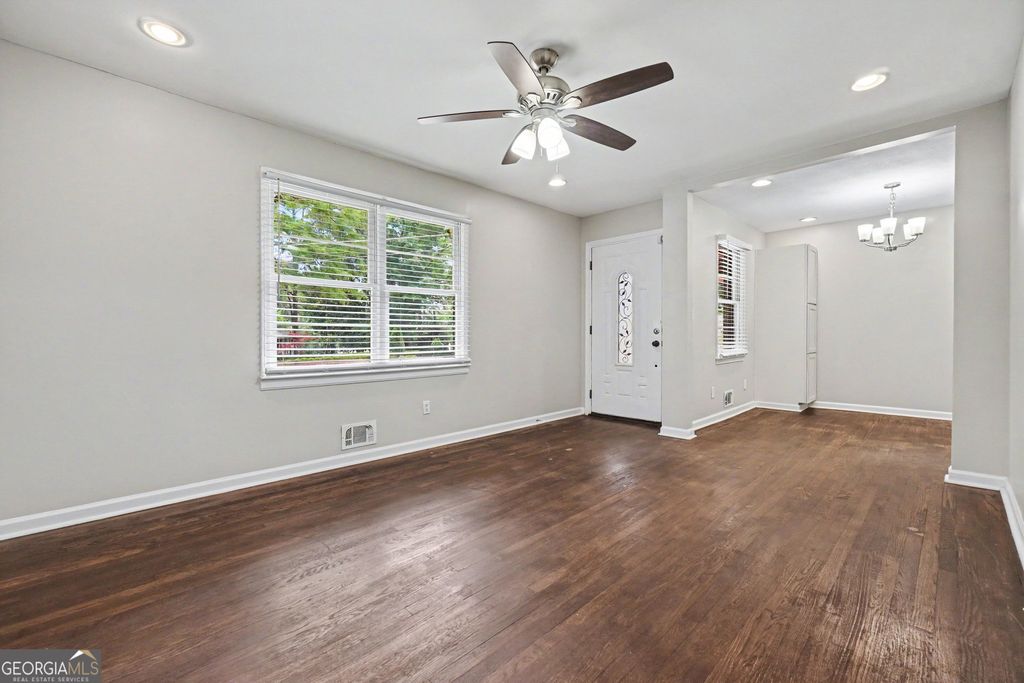 Photo of 1140 Vonda Lane SW, Mableton, GA 30126 (MLS # 10772067)