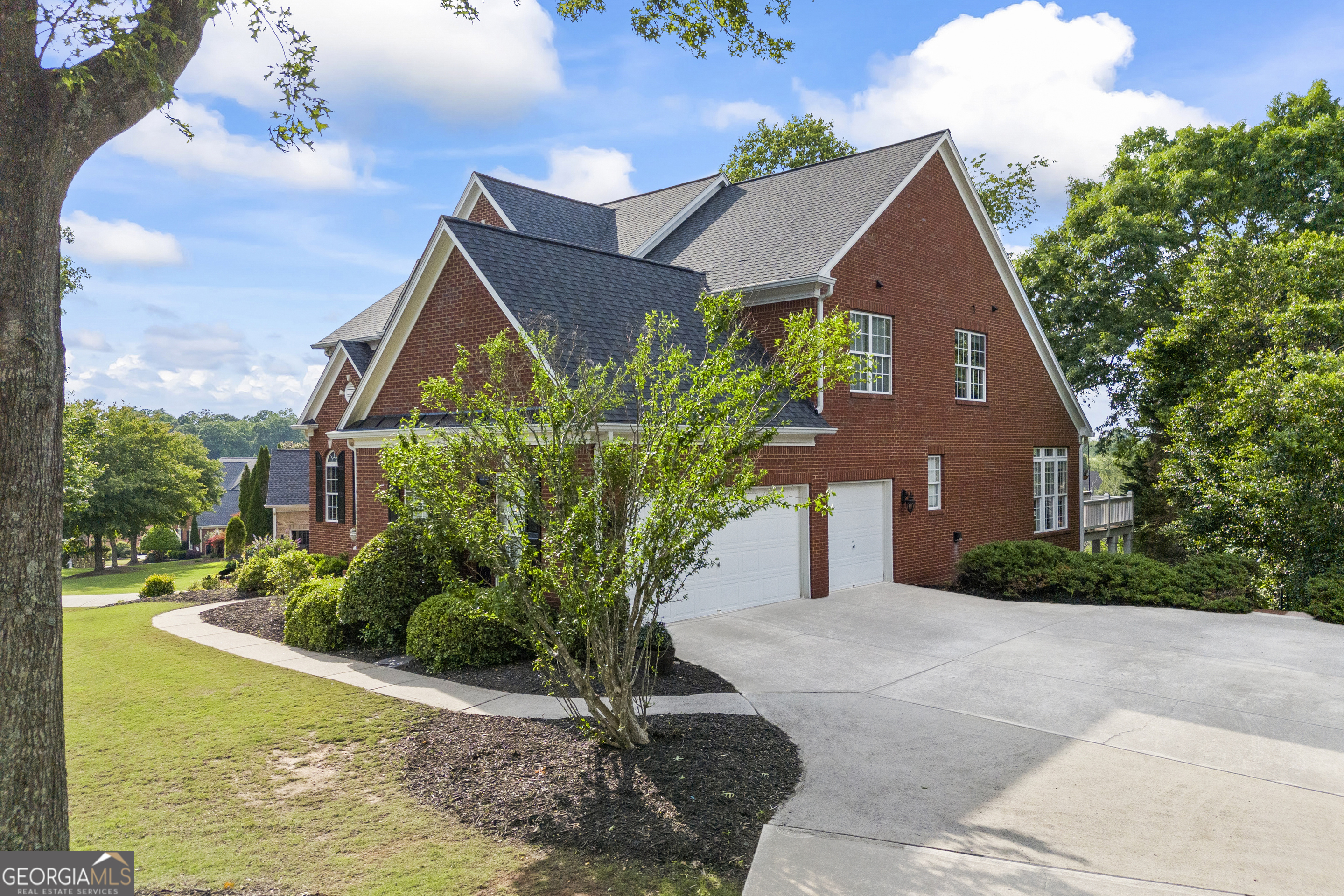 5260 Harbury LN