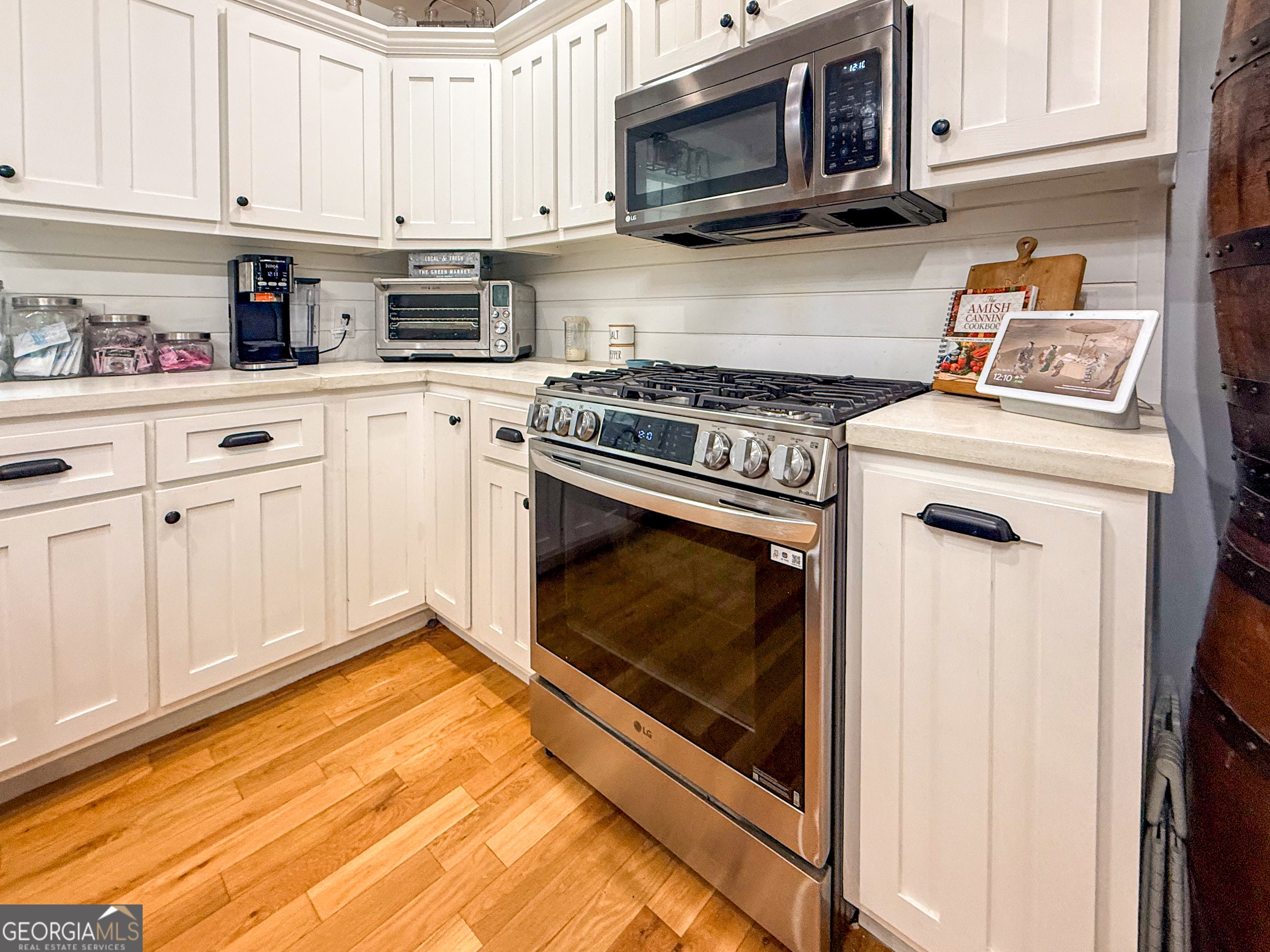 771 Burgess Gap RD
