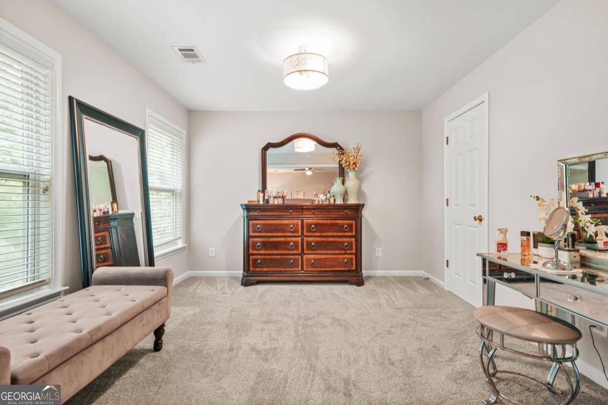 St Claire - Residential