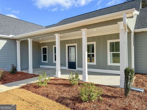 A home in Newnan