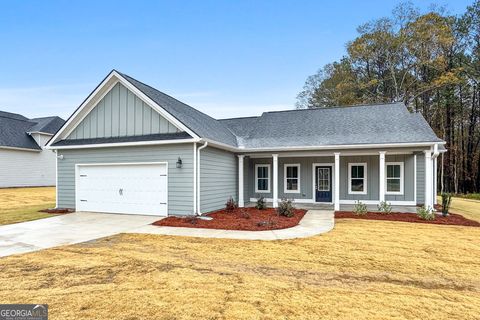 A home in Newnan